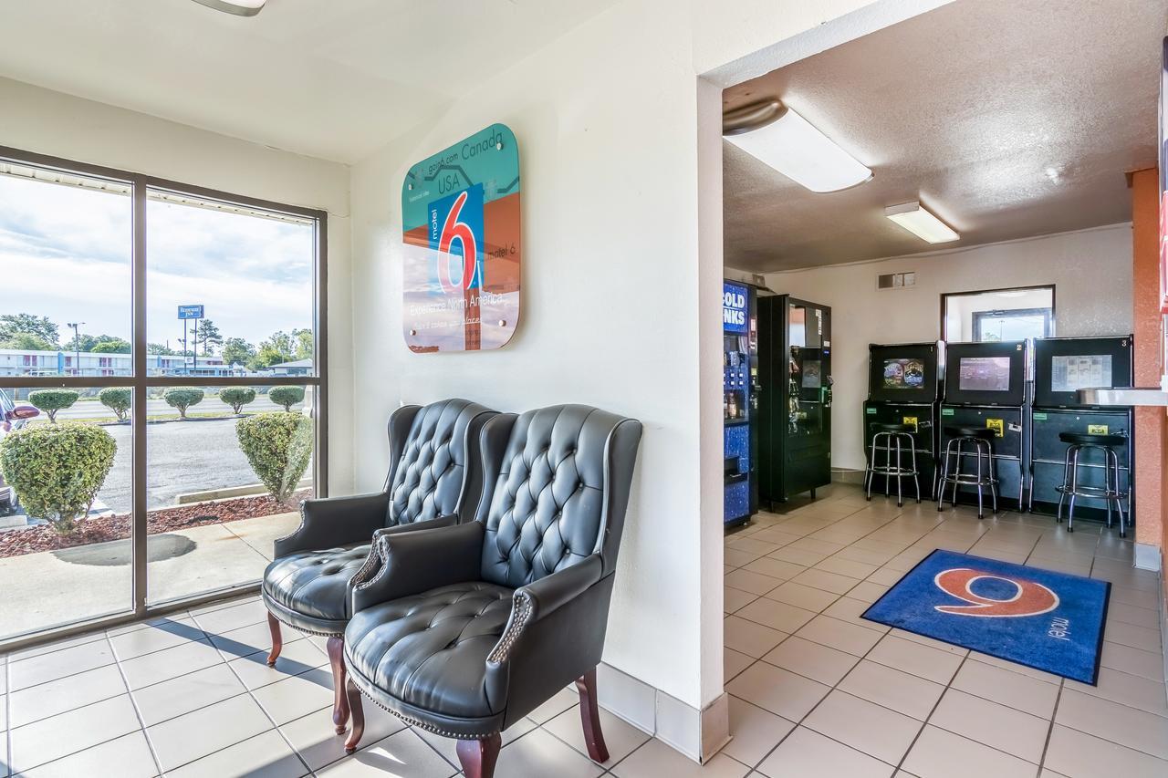 Hotel 6-lumberton, Nc 3*
